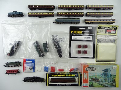Lot 234 - A mixed group of N gauge locomotives, coaches...