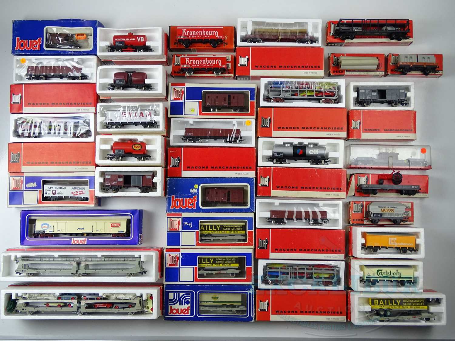 Lot 246 - A large quantity of boxed JOUEF HO gauge