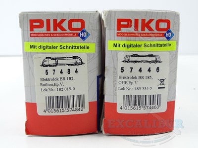 Lot 279 - A pair of PIKO HO gauge German outline...