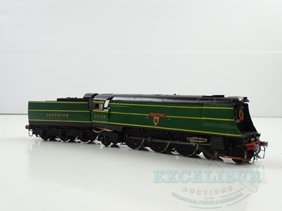 Lot 301 - A pair of OO gauge kitbuilt steam locomotives...