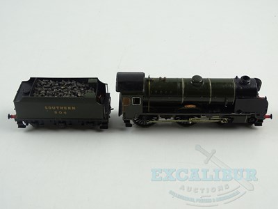 Lot 305 - A pair of OO gauge kitbuilt steam locomotives...