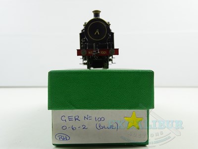 Lot 319 - A pair of OO gauge kitbuilt steam locomotives...