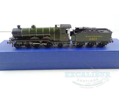 Lot 327 - A OO gauge kitbuilt brass/white metal Southern...