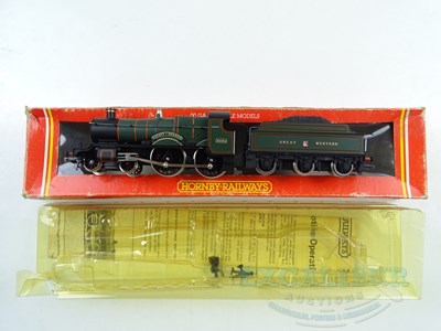 Lot 334 - A pair of HORNBY OO GWR steam locomotives...