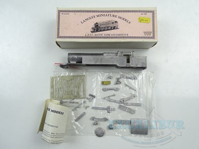 Lot 349 - A KEYSER OO gauge whitemetal streamlined...