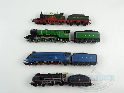 Lot 357 - A mixed group of HORNBY OO gauge steam...