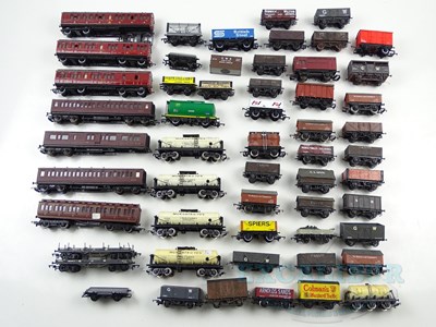 Lot 364 - A large group of kitbuilt and RTR OO gauge...