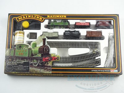 Lot 395 - A MAINLINE 37-002 OO gauge LNER Branch-line...