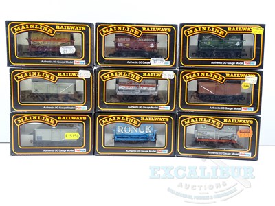 Lot 423 - A group of MAINLINE OO gauge wagons of various...