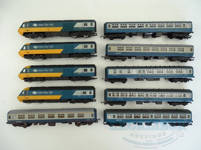 Lot 450 - A group of HORNBY OO gauge HST power cars and...