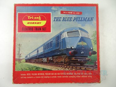 Lot 474 - A TRI-ANG OO gauge 'The Blue Pullman' train...