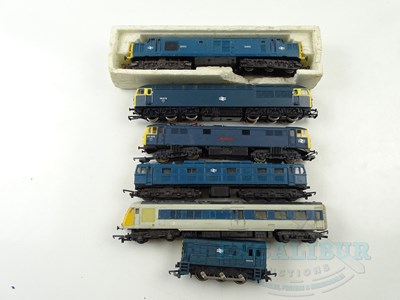 Lot 486 - A large group of unboxed OO gauge mostly...