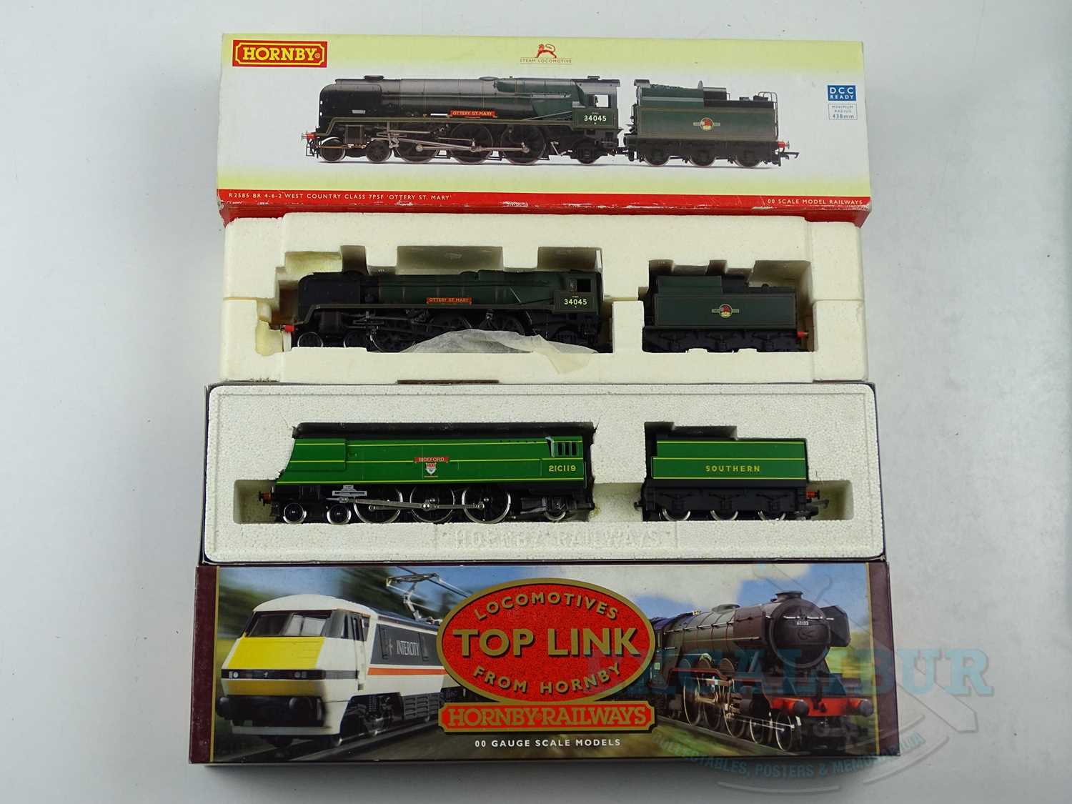 Lot 543 - A pair of HORNBY OO gauge steam locomotives...