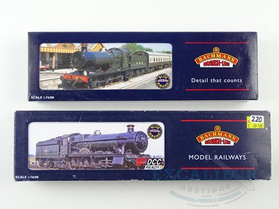 Lot 546 - A pair of BACHMANN OO gauge GWR steam...