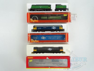 Lot 556 - A group of HORNBY OO gauge locomotives...