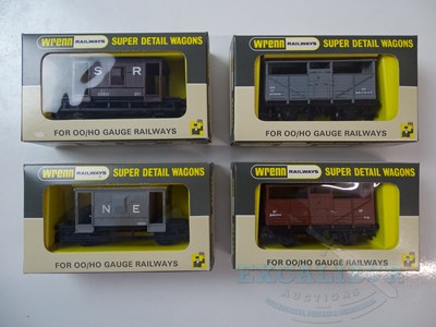 Lot 595 - A small group of WRENN OO gauge wagons - VG/E...