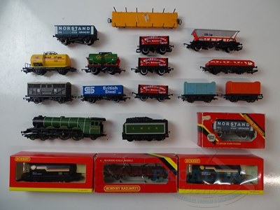 Lot 600 - A group of boxed and unboxed OO gauge...