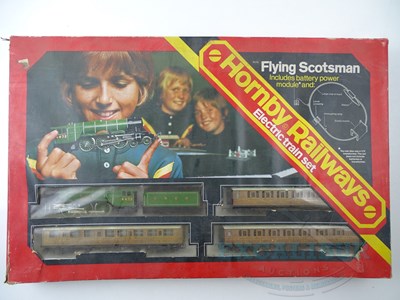 Lot 606 - A HORNBY OO gauge R176 vintage 1970s Flying...