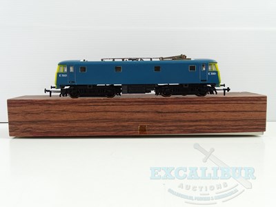 Lot 643 - A LILIPUT OO gauge 1001 class AL1 / 81...