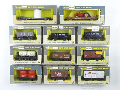 Lot 682 - A group of WRENN OO gauge wagons of various...