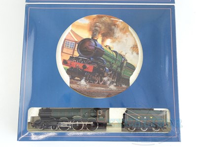 Lot 692 - A HORNBY OO gauge R650 Royal Doulton train...