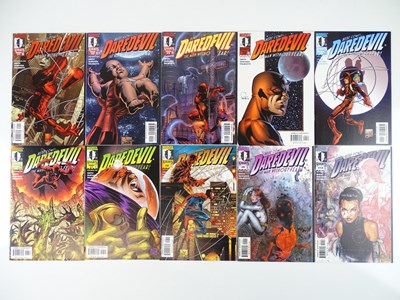 Lot 555 - DAREDEVIL (11 in Lot) - (2000/02 - MARVEL) -...