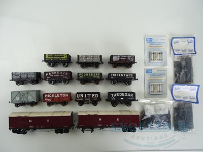 Lot 721 - A group of kitbuilt O gauge private owner and...