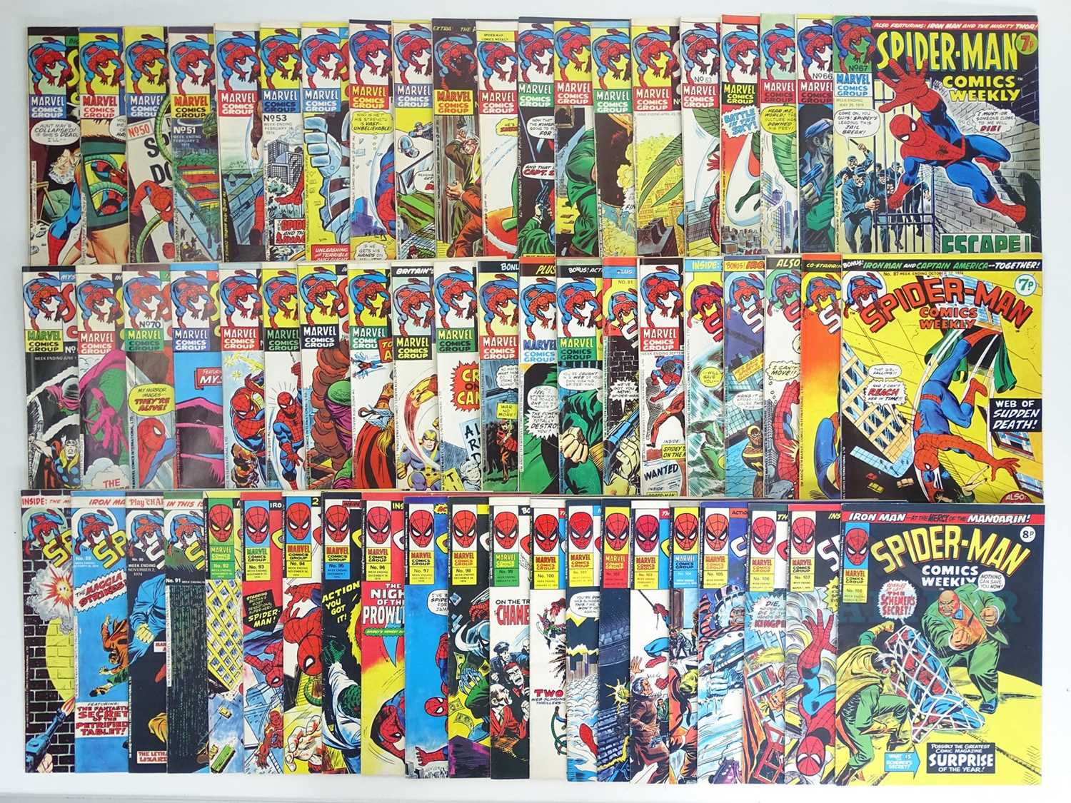 Lot 126 - SPIDER-MAN COMICS WEEKLY (61 in Lot) -...