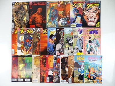 Lot 591 - DC, VERTIGO, HOMAGE, FANTAGRAPHICS,...