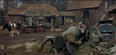 Lot 165 - CHITTY CHITTY BANG BANG (1968) - A full size...