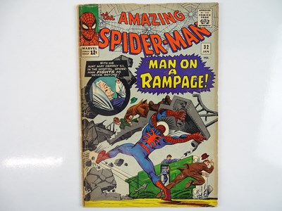 Lot 595 - AMAZING SPIDER-MAN #32 - (1966 - MARVEL) -...