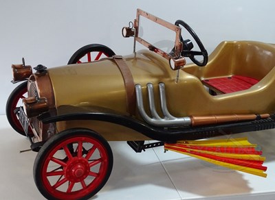 Lot 172 - CHITTY CHITTY BANG BANG (1968) - A scarce...