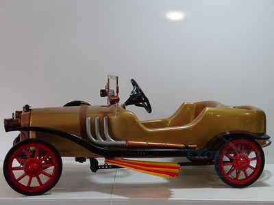Lot 172 - CHITTY CHITTY BANG BANG (1968) - A scarce...