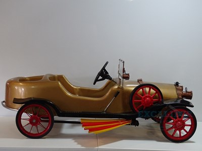 Lot 172 - CHITTY CHITTY BANG BANG (1968) - A scarce...