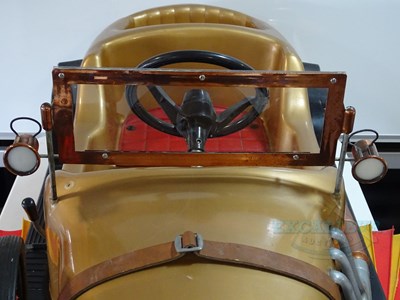 Lot 172 - CHITTY CHITTY BANG BANG (1968) - A scarce...