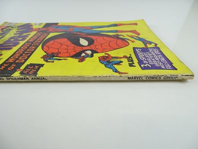 Lot 66 - AMAZING SPIDER-MAN: KING SIZE ANNUAL #2 -...