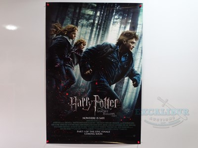 Lot 367 - HARRY POTTER - A group of 4 film posters...