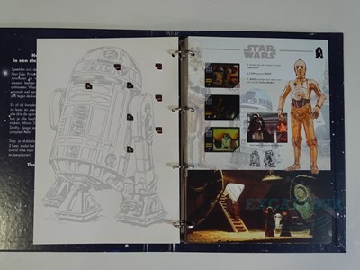 Lot 485 - STAR WARS - A group of Star Wars memorabilia...