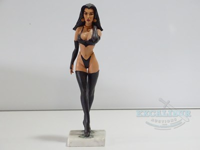 Lot 552 - VAMPIRELLA (1996) - A unique handmade model of...