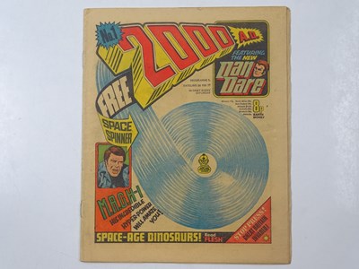 Lot 37 - 2000 AD LOT (121 in Lot) - (26th February 1977...