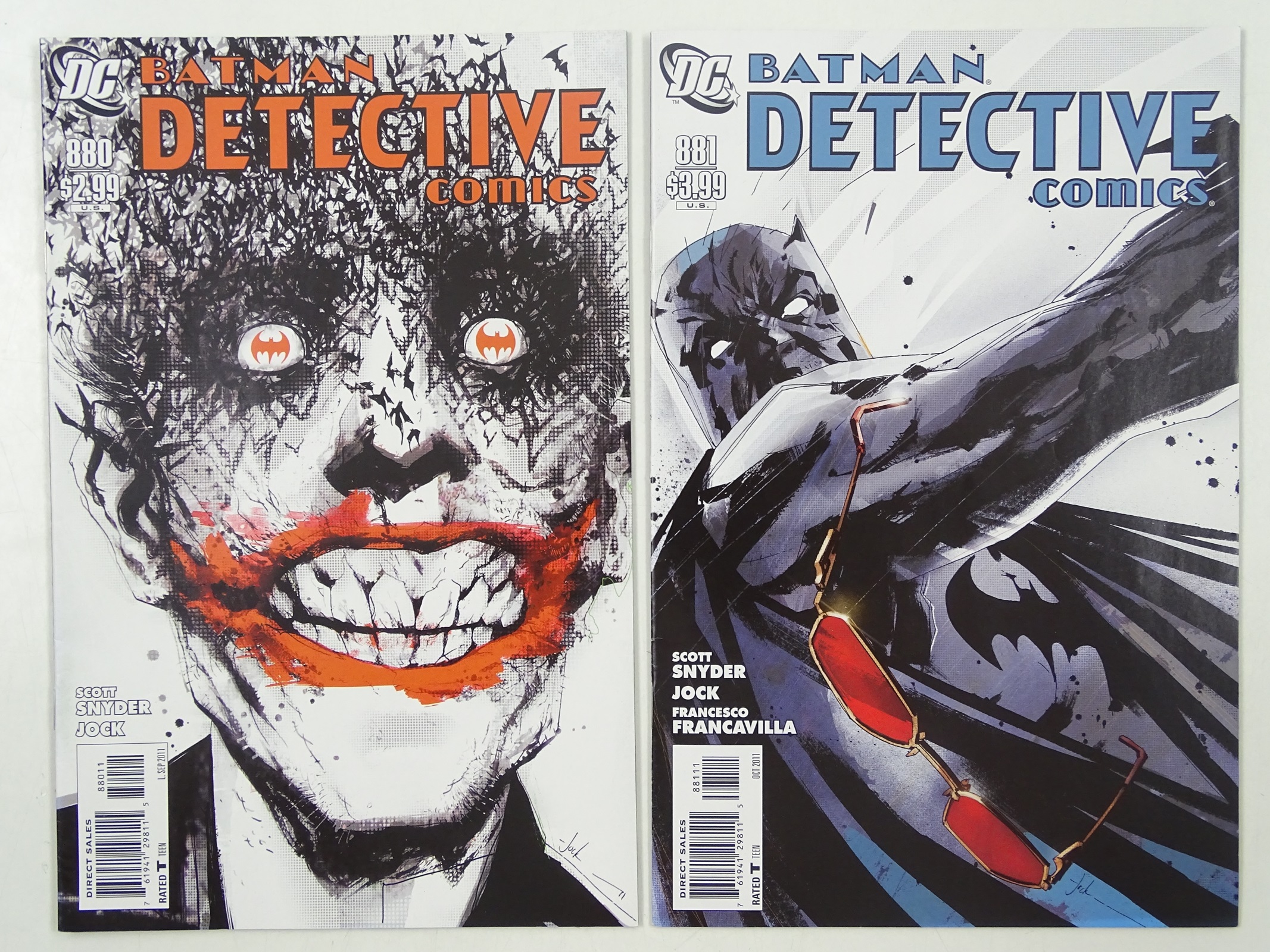 Lot 73 - DETECTIVE COMICS: BATMAN #880 & 881 (2 in