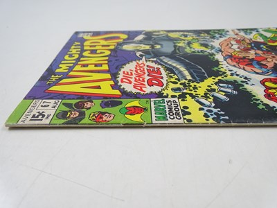 Lot 142 - AVENGERS #67 - (1969 - MARVEL) - Classic Cover...