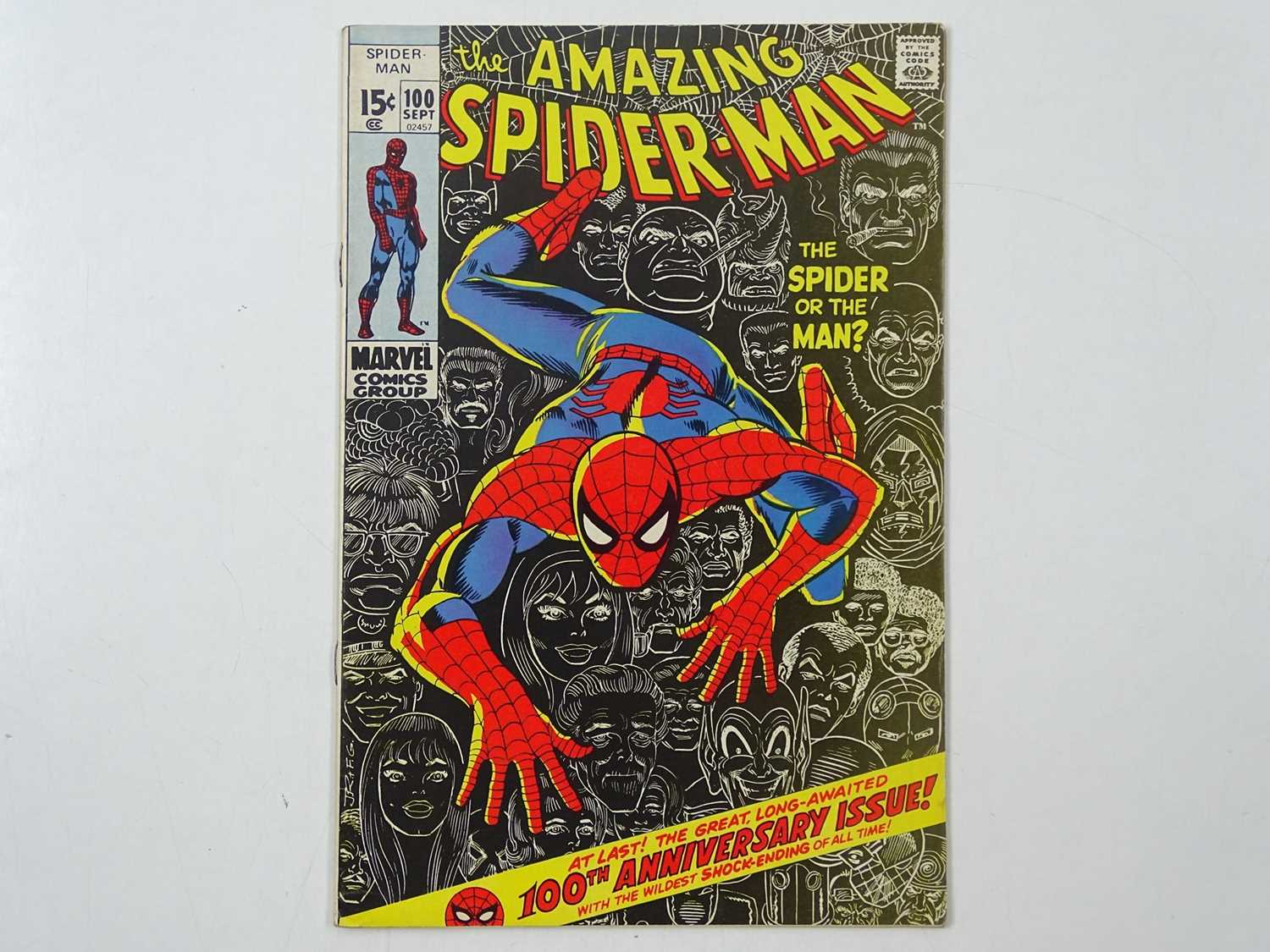 Lot 443 - AMAZING SPIDER-MAN #100 (1971 - MARVEL) -...