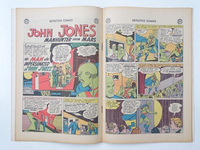 Lot 176 - DETECTIVE COMICS #298 - (1961 - DC - UK Cover...