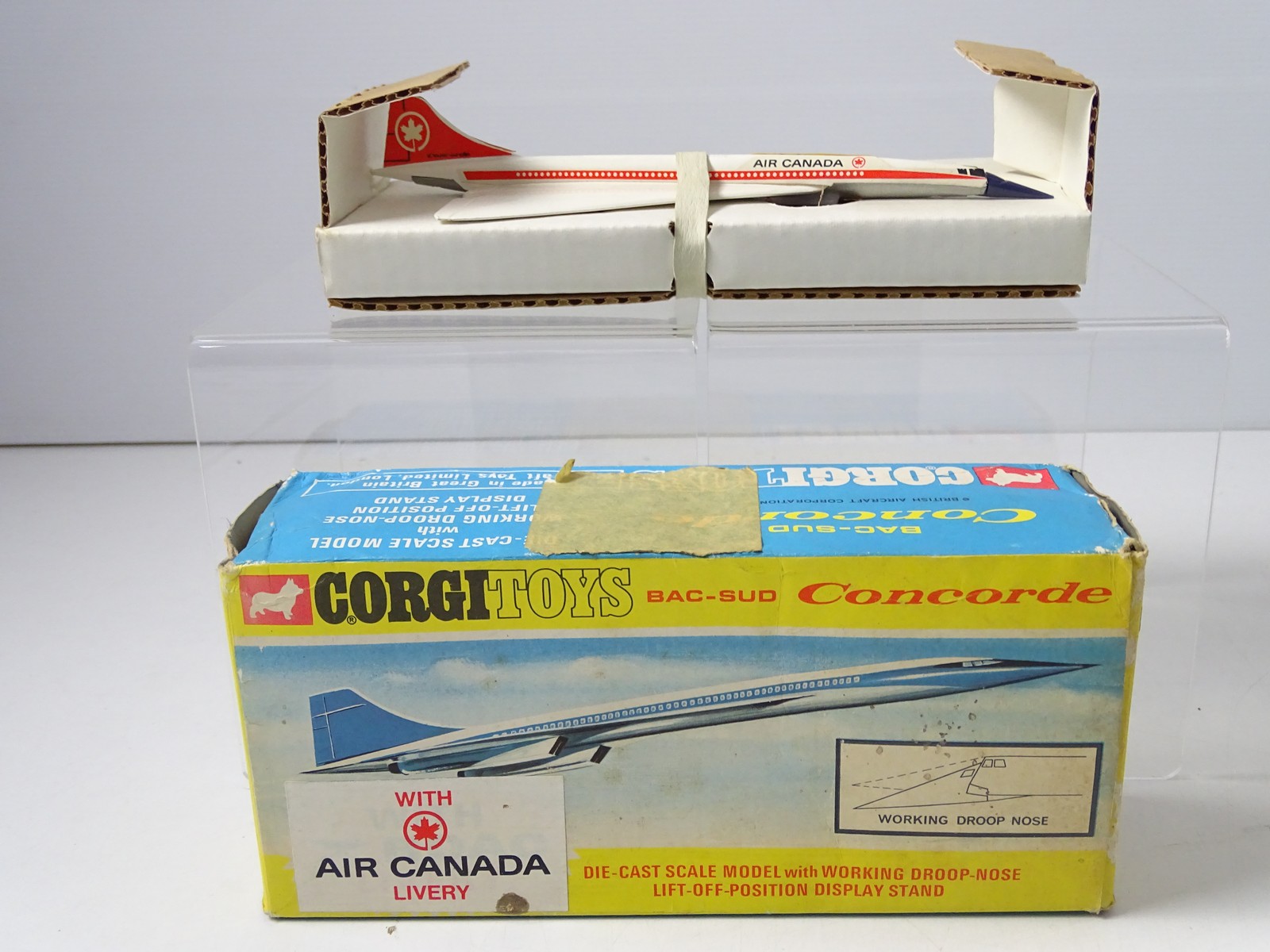 【デッドストック】Corgi ダイカストモデル AA37209 模型 航空機 デッドストック】Corgi ダイカストモデル AA37209 模型 航空機