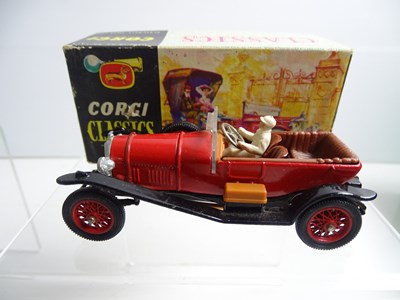 Lot 139 - A group of boxed & unboxed CORGI toys & LESNEY...