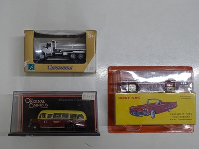 Lot 145 - A large quantity of 1:76 scale vans and...