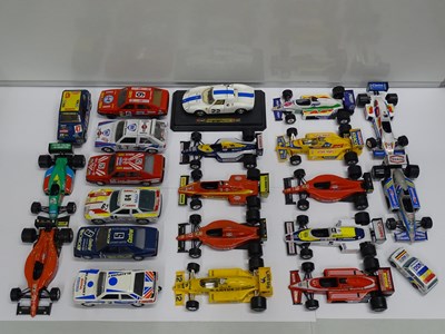 Lot 151 - A group of mostly 1:24 scale unboxed vintage...
