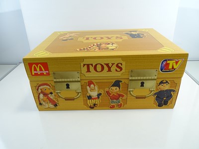 Lot 163 - MCDONALDS - TV FAVOURITES (2001) LIMITED...