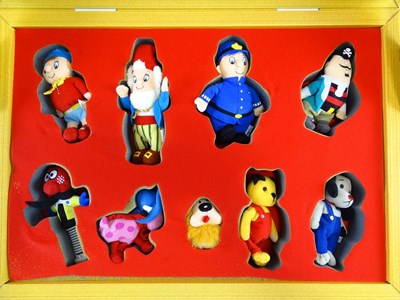 Lot 163 - MCDONALDS - TV FAVOURITES (2001) LIMITED...